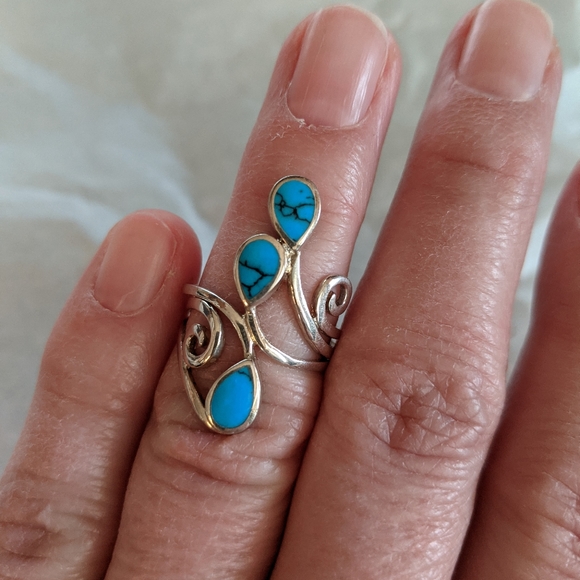 Fine Turquoise Enamel .925 Silver Ring, Size 5.5 - Picture 2 of 9